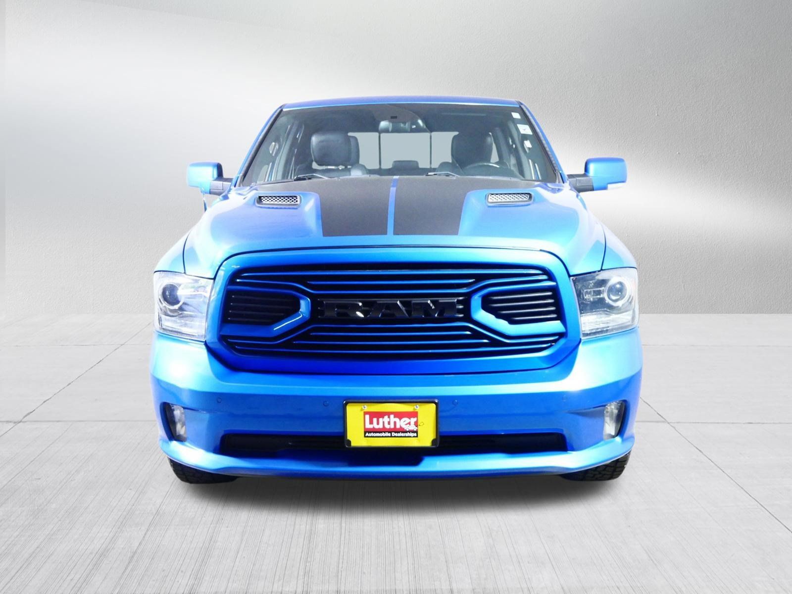 Used 2018 RAM 1500 Sport w/ Hydro Blue Sport Package AWD/4WD image 2