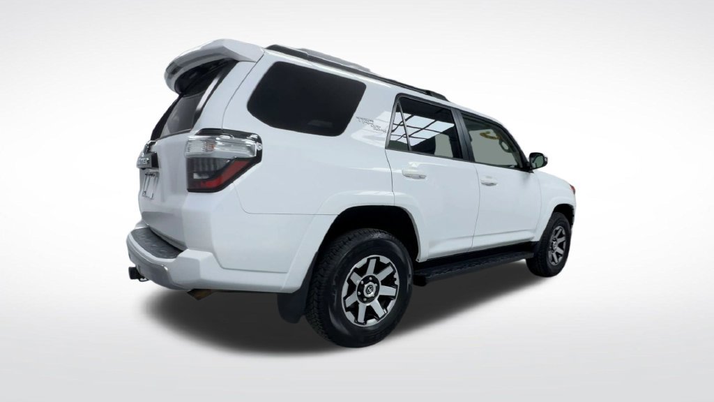 Certified 2024 Toyota 4Runner TRD Off-Road Premium w/ Moonroof Package AWD/4WD image 28