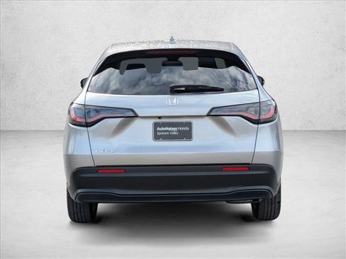 New 2026 Honda HR-V LX image 7