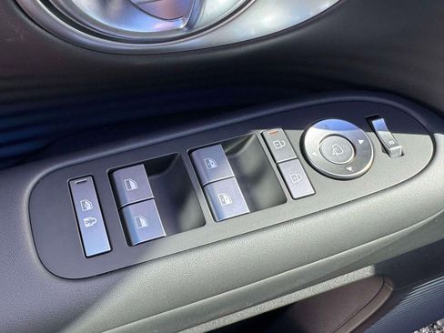 New 2026 Hyundai Ioniq 9 SEL image 17