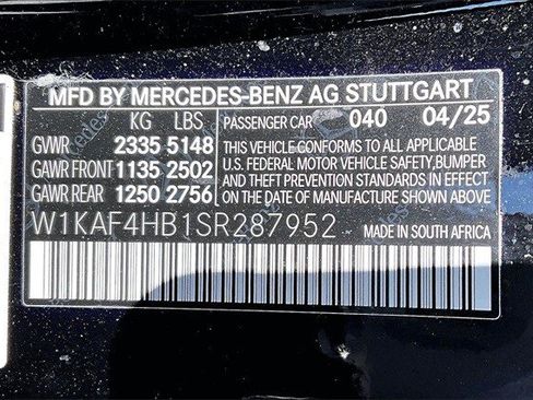 Used 2025 Mercedes-Benz C 300 4MATIC Sedan image 6