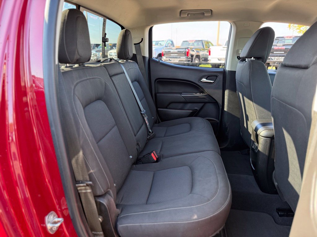 Used 2019 Chevrolet Colorado LT w/ LT Convenience Package AWD/4WD image 15