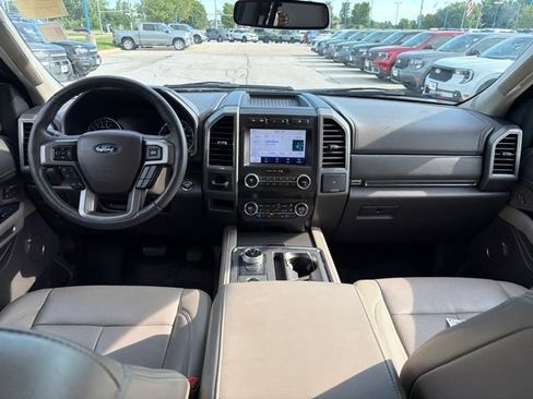 Used 2021 Ford Expedition XLT AWD/4WD image 20