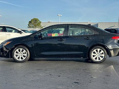 Certified 2024 Toyota Corolla LE image 9