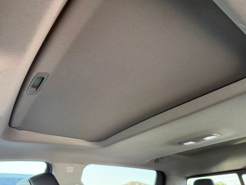 Used 2019 Chevrolet Silverado 1500 RST AWD/4WD image 21