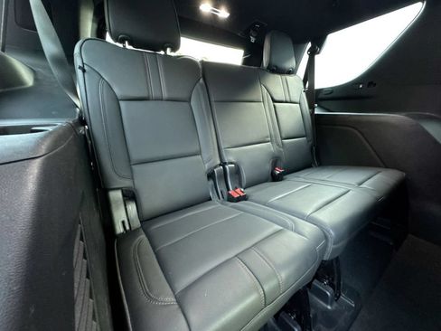 Used 2022 Chevrolet Tahoe RST w/ Sport Performance Package AWD/4WD image 30