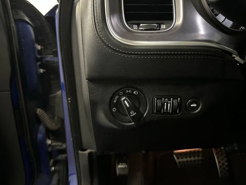Used 2020 Dodge Charger R/T w/ Plus Group RWD image 29