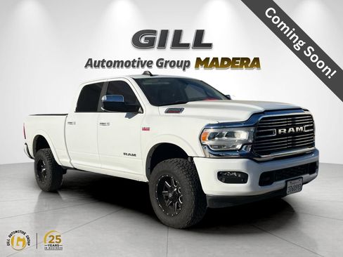 Used 2022 RAM 2500 Laramie AWD/4WD image 1