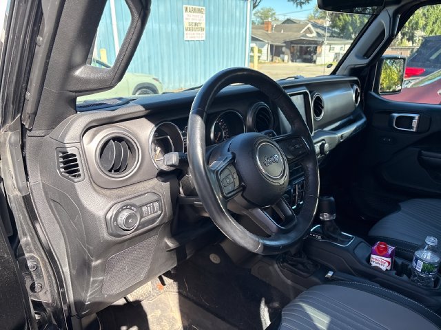 Used 2021 Jeep Wrangler Unlimited Sport AWD/4WD image 8