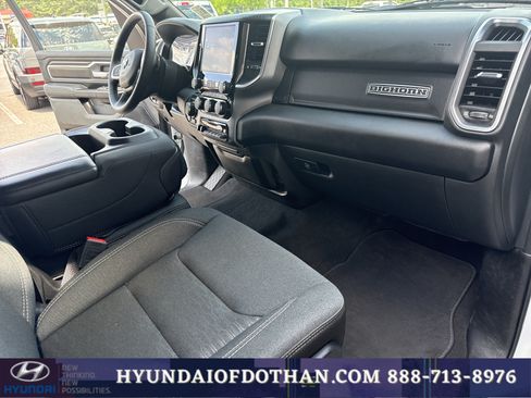 Used 2025 RAM 1500 Big Horn AWD/4WD image 15