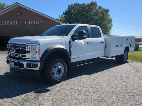 New 2025 Ford F450 XL image 6