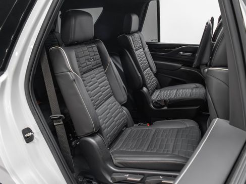 Used 2022 Cadillac Escalade Sport Platinum image 56