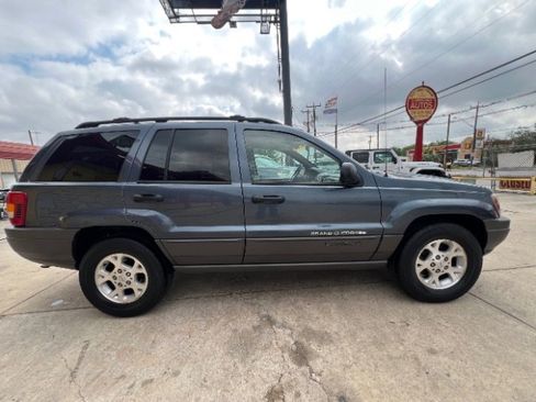 Used 2001 Jeep Grand Cherokee Laredo image 4