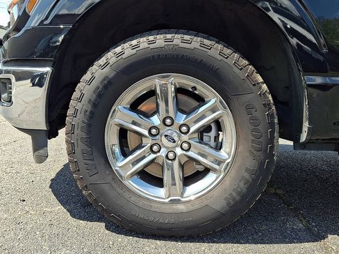 Used 2025 Ford F150 XLT w/ Equipment Group 301A Standard AWD/4WD image 10