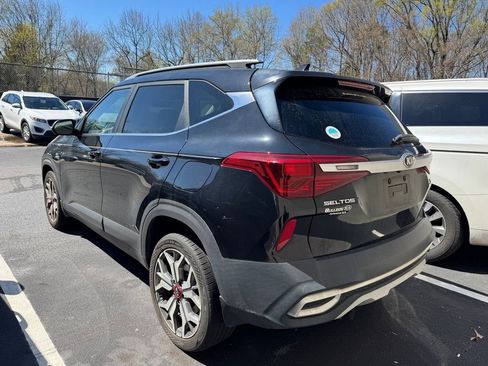 Used 2021 Kia Seltos S image 8