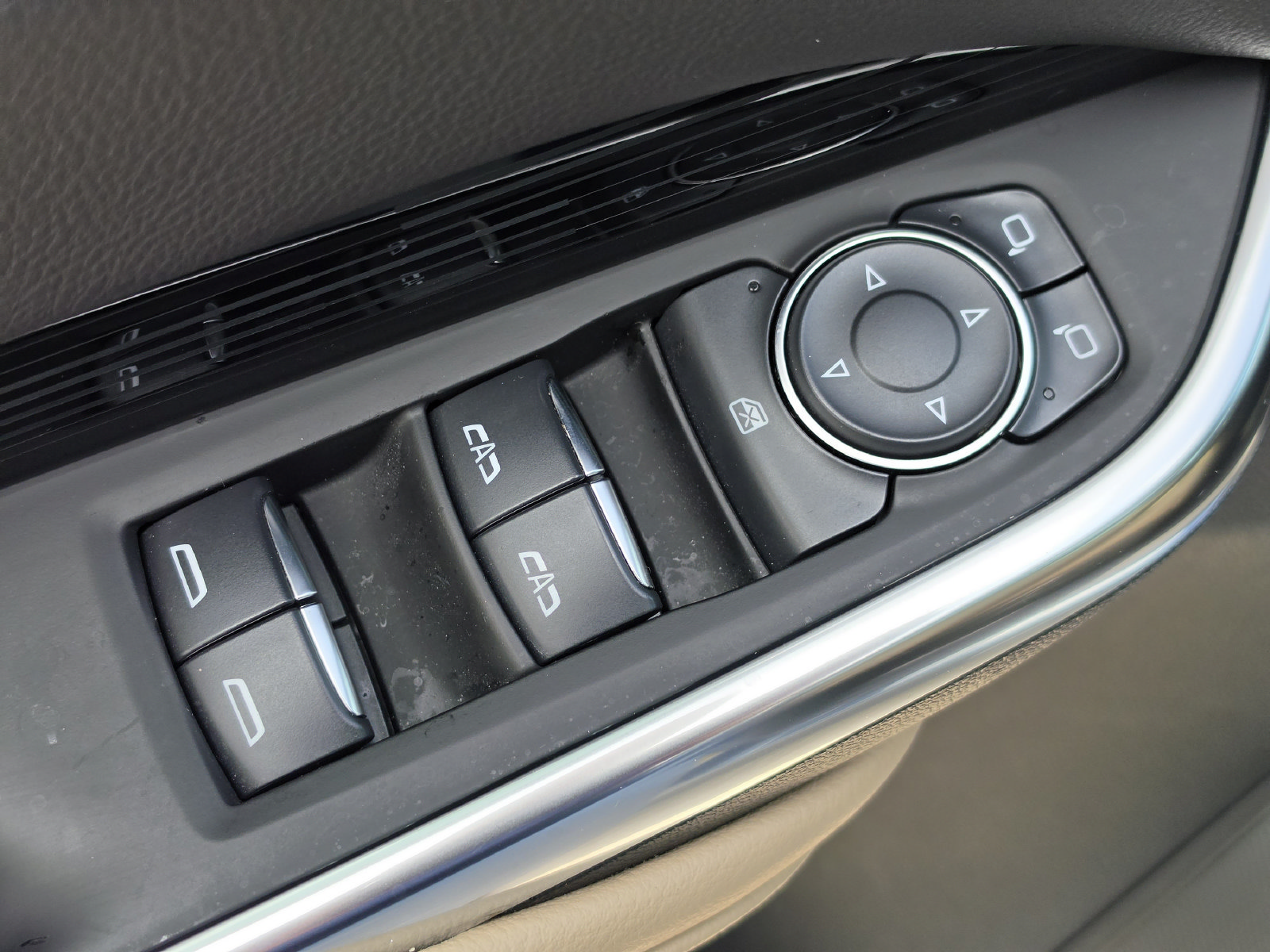 Used 2024 Cadillac XT4 Luxury FWD image 21