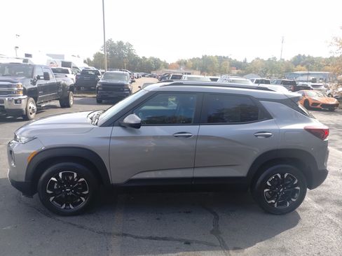 Used 2023 Chevrolet TrailBlazer LT w/ Convenience Package image 6