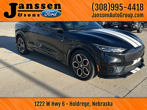 Used 2021 Ford Mustang Mach-E GT image 4