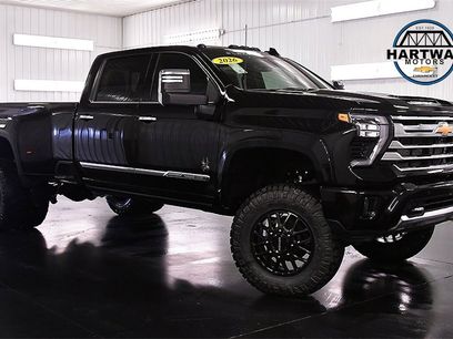 New 2026 Chevrolet Silverado 3500 High Country w/ High Country Premium Package