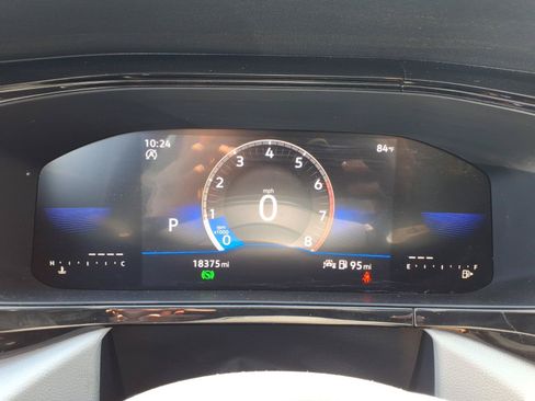 Certified 2023 Volkswagen Taos S FWD image 18