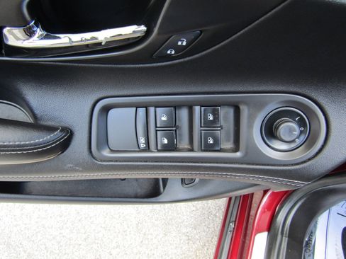 Used 2014 Buick LaCrosse FWD image 17