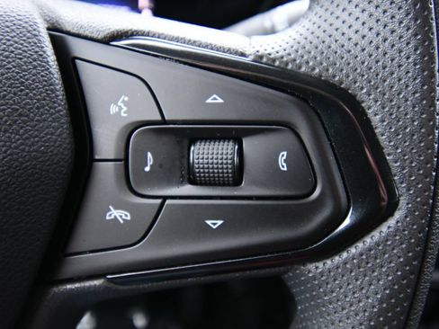 Used 2025 Chevrolet TrailBlazer LT AWD/4WD image 21