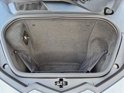 Used 2024 Chevrolet Corvette Stingray Preferred Cpe w/ Battery Protection Package RWD image 6