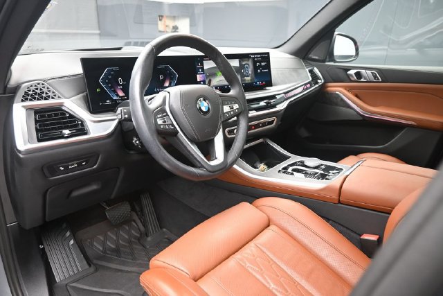 Used 2026 BMW X5 xDrive40i w/ Climate Comfort Package AWD/4WD image 17