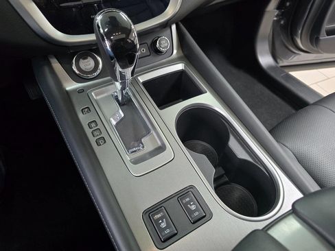 Used 2024 Nissan Murano SL image 38