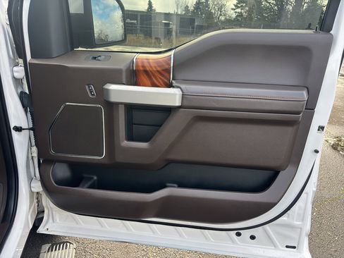 Used 2016 Ford F150 King Ranch w/ Equipment Group 601A Luxury image 21