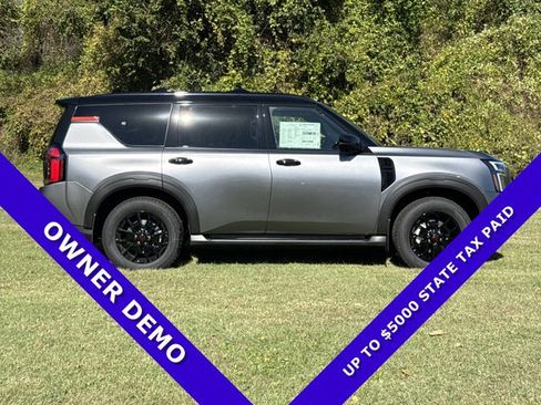 New 2026 Nissan Armada PRO-4X AWD/4WD image 2