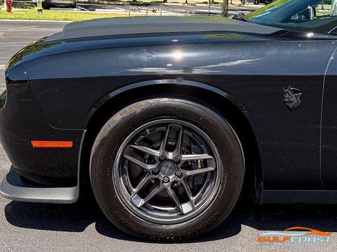 Used 2023 Dodge Challenger SRT Hellcat Redeye RWD image 43