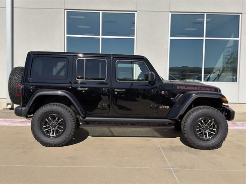 New 2025 Jeep Wrangler Unlimited Rubicon image 4