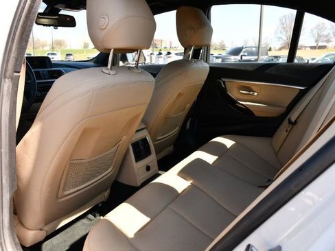 Used 2018 BMW 330i xDrive Sedan image 15
