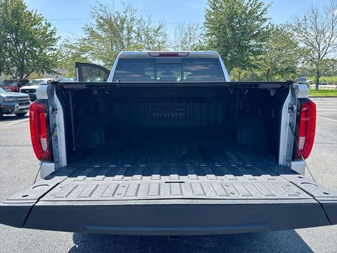 Used 2019 GMC Sierra 1500 SLT w/ SLT Premium Plus Package AWD/4WD image 25