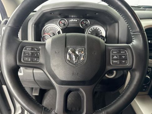 Used 2017 RAM 1500 Big Horn image 16