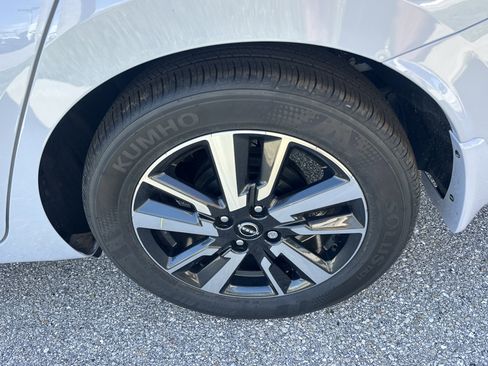 New 2025 Nissan Versa SV image 10