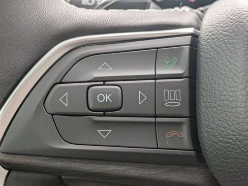 New 2025 Jeep Grand Cherokee L Limited w/ Black Appearance Package image 22