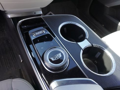 Certified 2024 Cadillac Lyriq Sport w/ LPO, Floor Liner Package AWD/4WD image 24