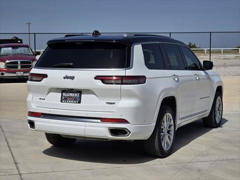 Certified 2023 Jeep Grand Cherokee L Summit w/ Advanced Protech Group IV AWD/4WD image 8