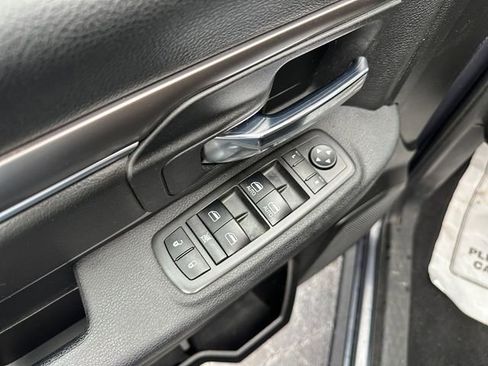 Used 2021 RAM 1500 Classic Warlock AWD/4WD image 19