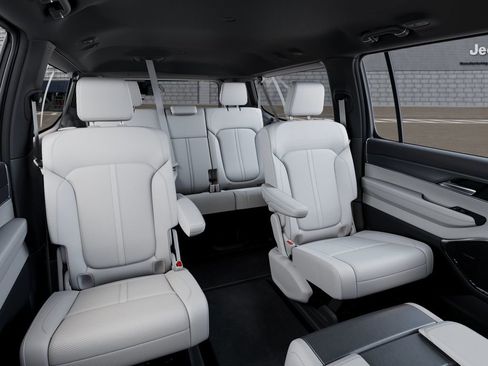 New 2026 Jeep Grand Wagoneer L Limited image 15