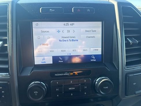 Used 2020 Ford F150 XLT w/ Equipment Group 302A Luxury AWD/4WD image 12