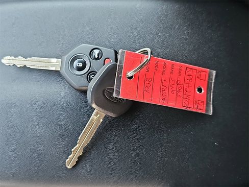 Used 2023 Subaru Crosstrek 2.0i Premium image 36