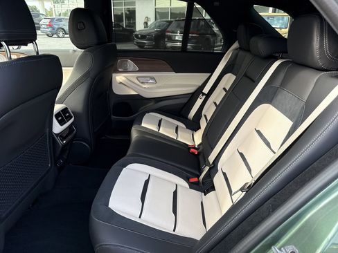 New 2026 Mercedes-Benz GLE 53 AMG 4MATIC image 12