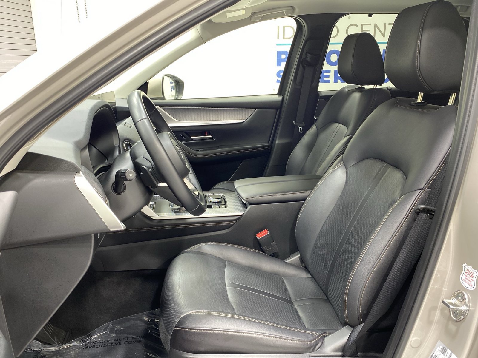 Used 2025 MAZDA CX-90 3.3 Turbo w/ Preferred Package AWD/4WD image 11