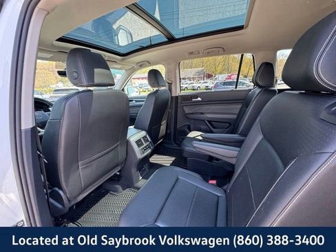 Used 2023 Volkswagen Atlas SE w/ Panoramic Sunroof Package AWD/4WD image 10