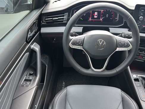 New 2026 Volkswagen Jetta SEL FWD image 18