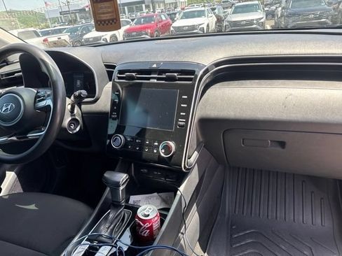 Used 2022 Hyundai Tucson SE AWD/4WD image 12