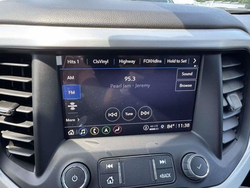 Used 2023 GMC Acadia SLE w/ Driver Convenience Package AWD/4WD image 28